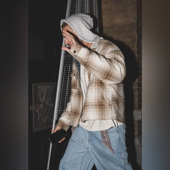 Elwood FLANNEL SHACKET In BROWN SHADOW PLAID Boxy Cropped Fit Sz XXL Men’s - Picture 3 of 9